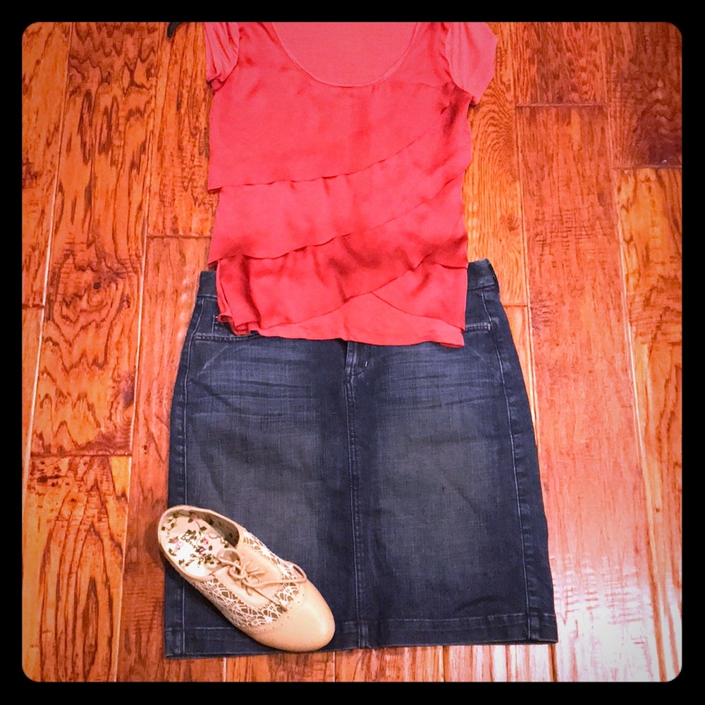 ❌SOLD❌ Banana Republic Jean Skirt
